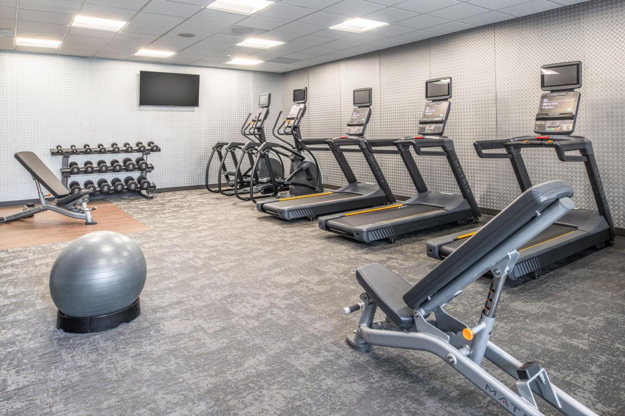 מלון Fairfield By Marriott איסאקה מראה חיצוני תמונה
